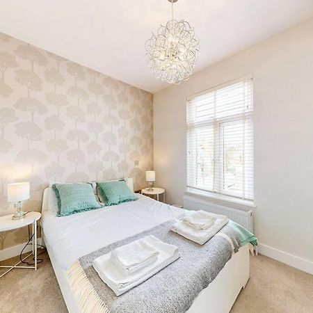 Stylish 2Bed2Bath Flat 4Min From Tube Station Villa London Luaran gambar