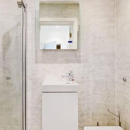 Stylish 2Bed2Bath Flat 4Min From Tube Station Villa London Luaran gambar